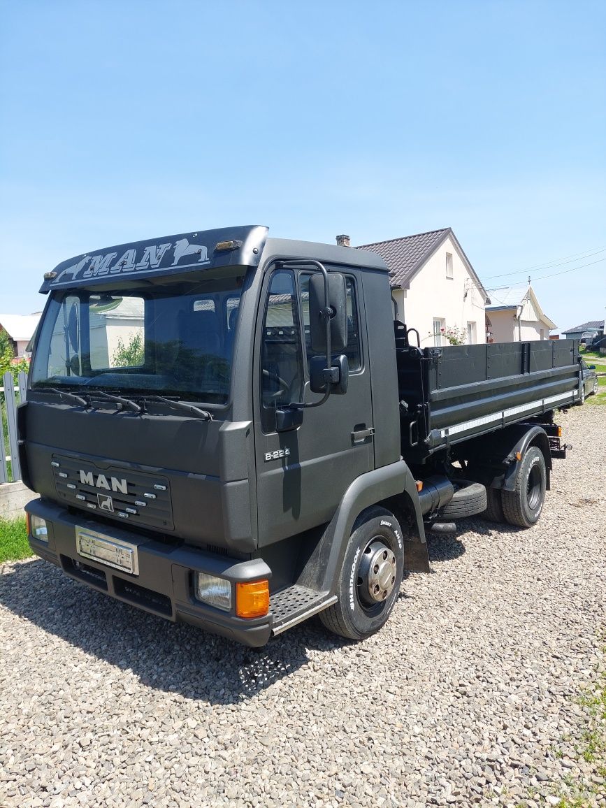 Vand man 8.224 basculabil