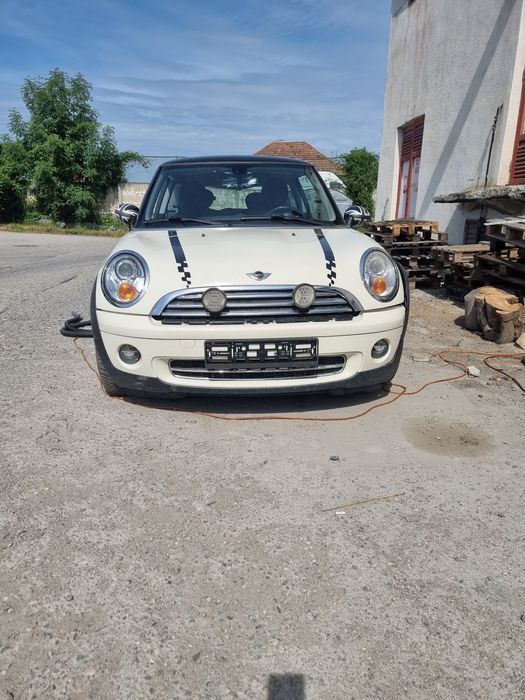 Dezmembrez Mini Cooper r56 motor n12