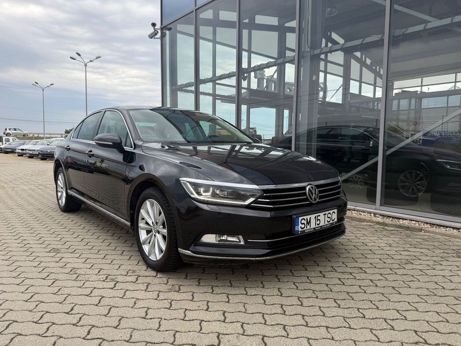 Volkswagen Passat Highline 2.0tdi-190 cp ,Automat ,Bord Digital ,Piele Bej, Posibil Rate