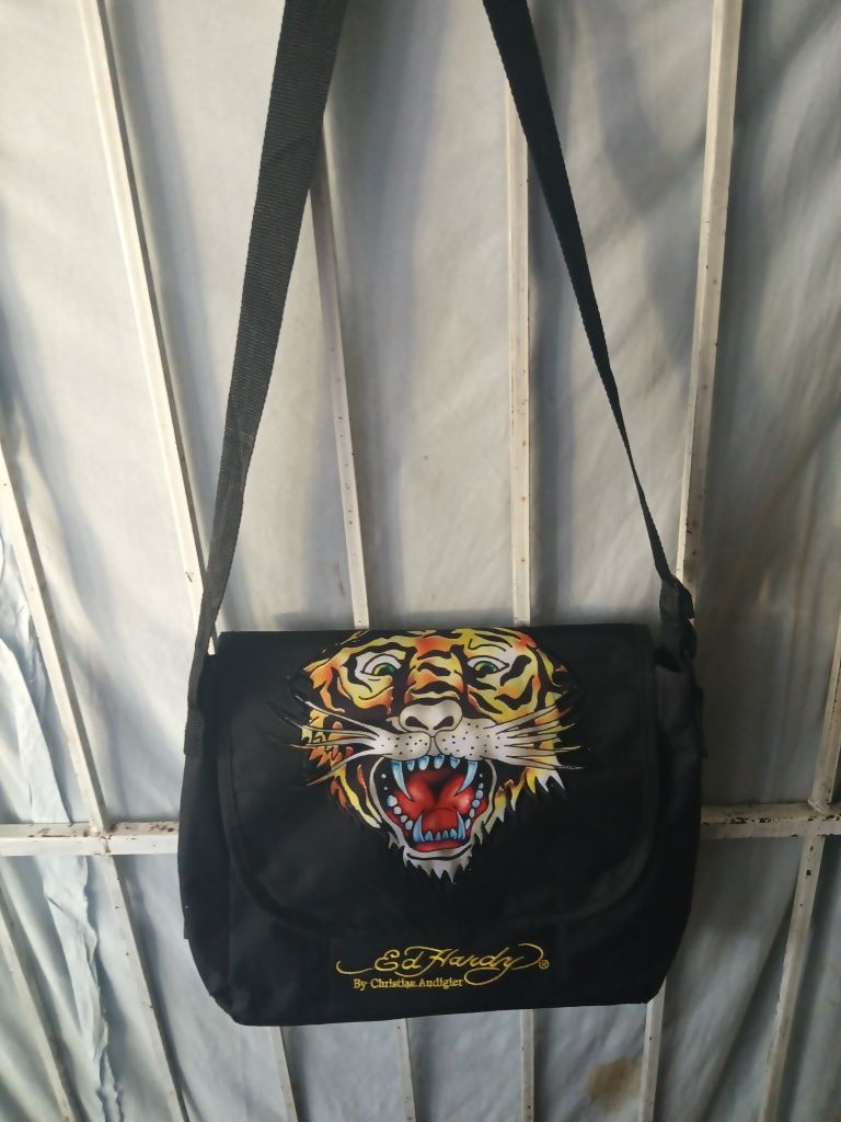 Ed Hardy geanta tip poștaș