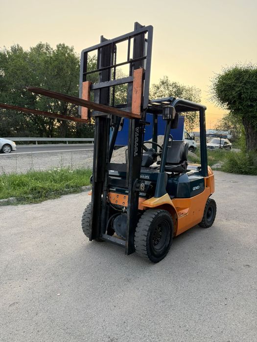 Вилочный Погрузчик Toyota 7FG25