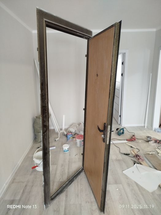 Дверь входная бу