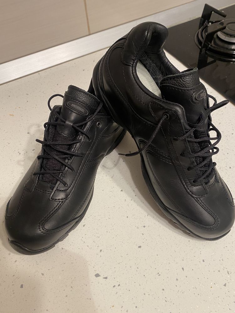 Pantofi dama Meindl Goretex nou