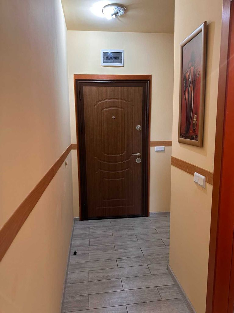 Дава се под наем Тристаен апартамент в к.к. Златни пясъци - 120 кв.м за 750 € - Снимка #20