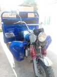 Mototsikl yurib turibdi 1.500 kg yuk oladi