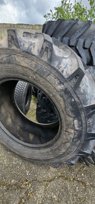 Anvelope agricole 600 65 r 34 și 540 65 r 28 .