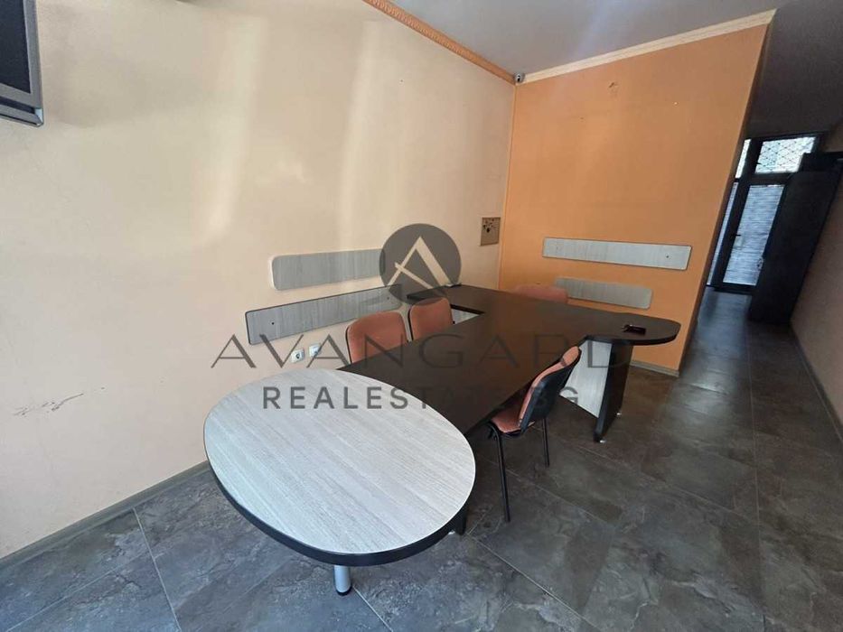 Продава се Офис в Пловдив, Каменица 1 - 40 кв.м за 2050 €/кв.м - Снимка #1