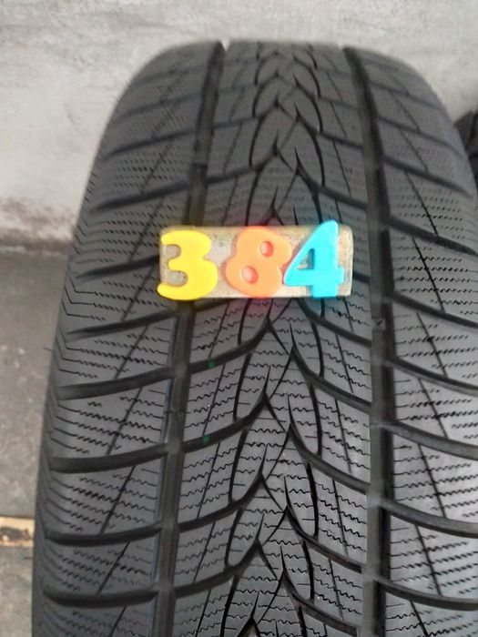 Anvelope iarna 225/55/18