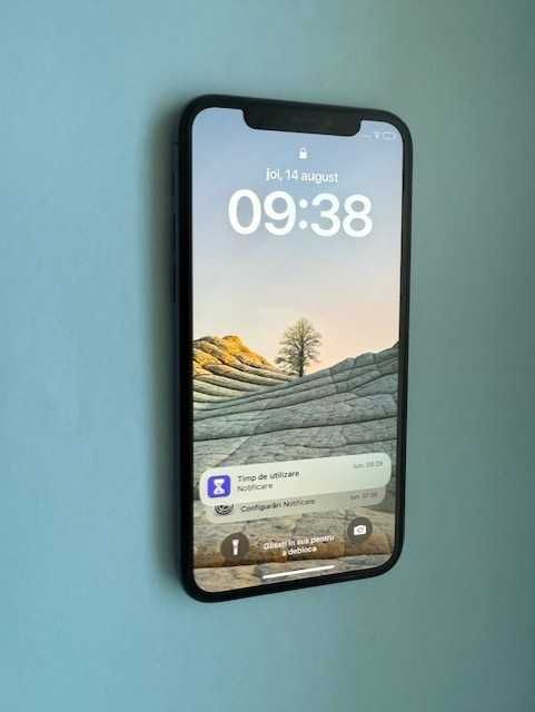 iPhone 11 Pro - Midnight Green