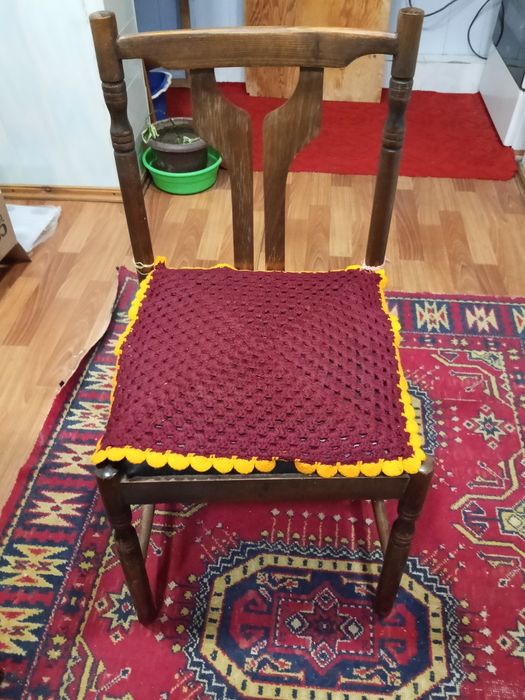 Срочно продам стулья