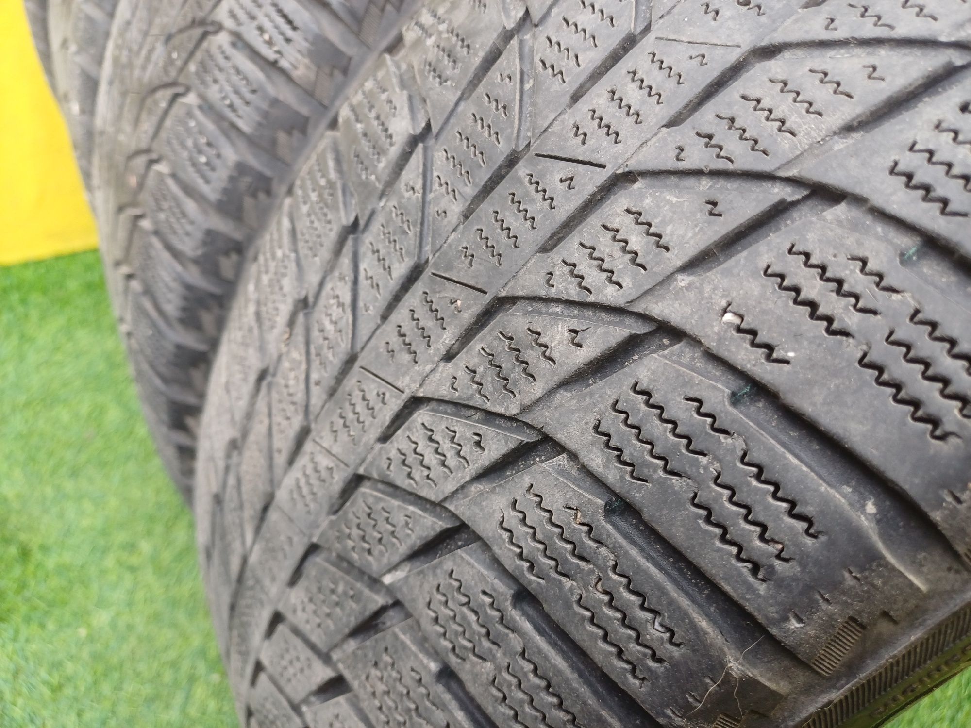 Шины 215/60 R16 Triangle комплект.