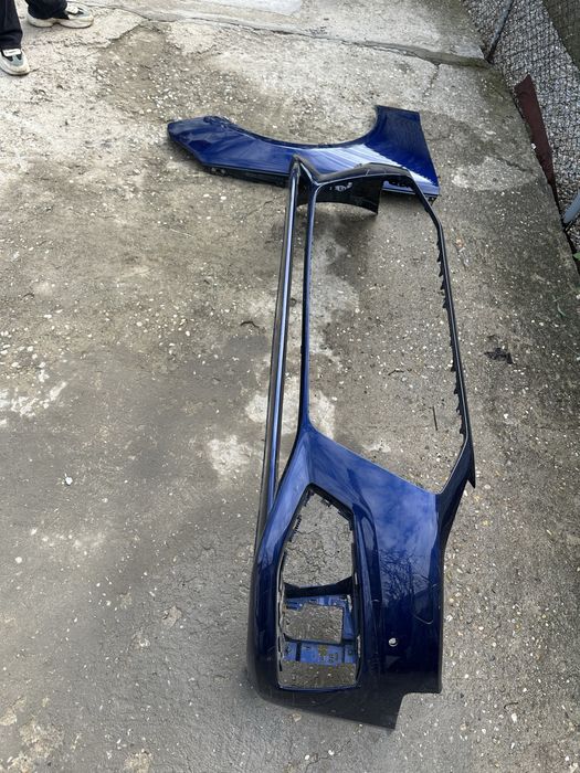 Aripă dreapta față.bară față audi a4.b9.facelift.