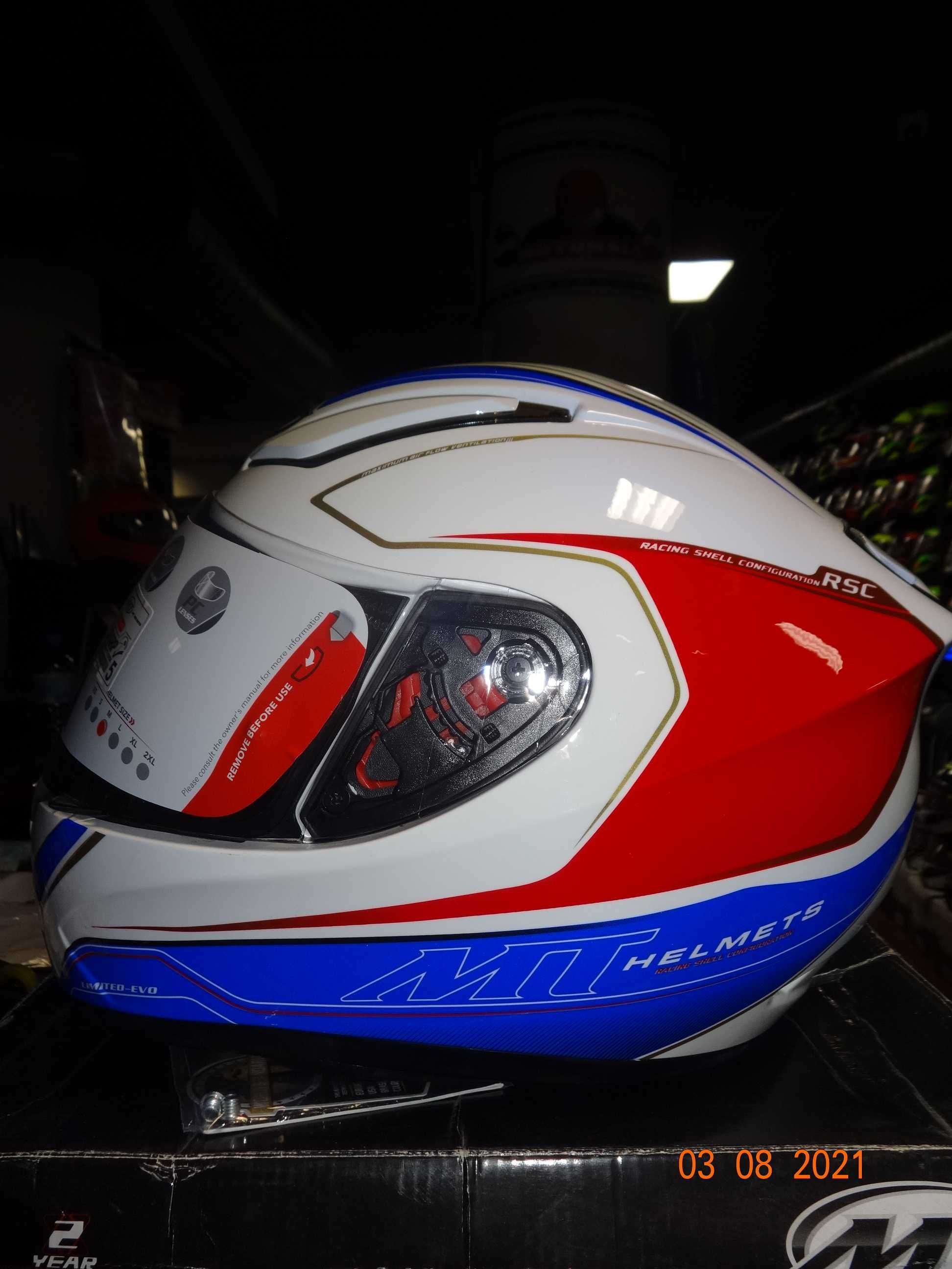 каска MT Helmets каска Revenge различни разцветки пистова мото каска
