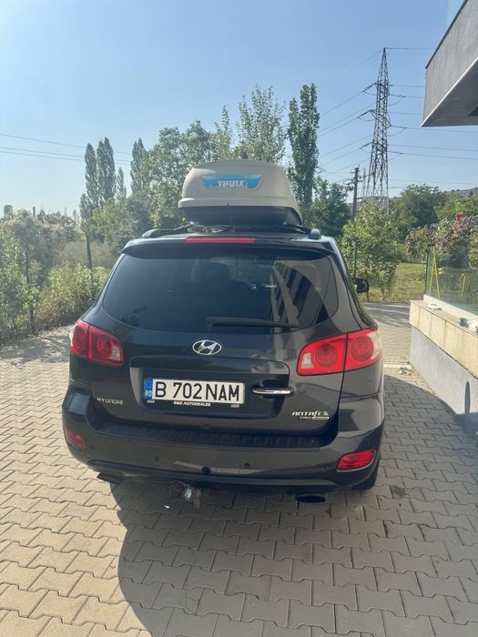 Hyundai Santa Fe 7 locuri 2.2 D 4X4