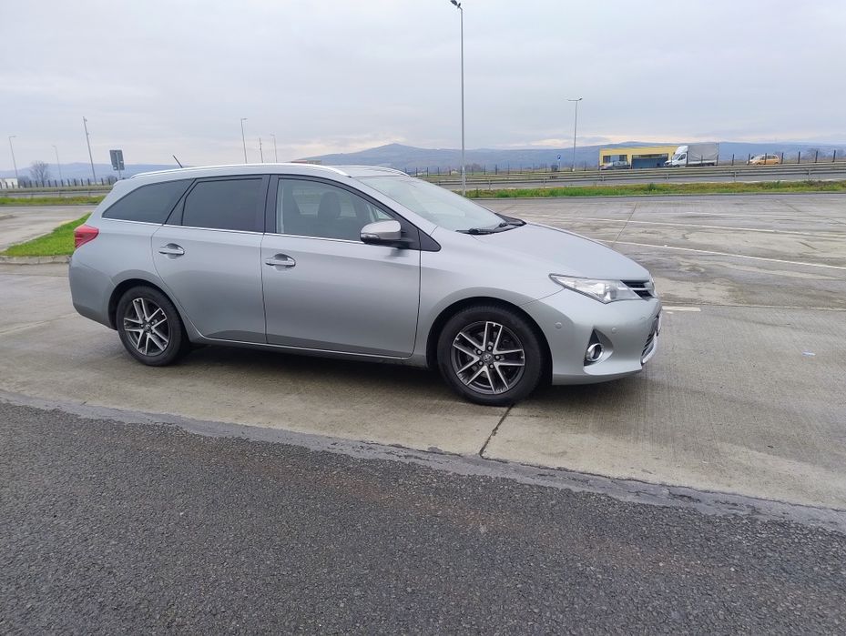 Toyota auris 2.0 Diesel 2015