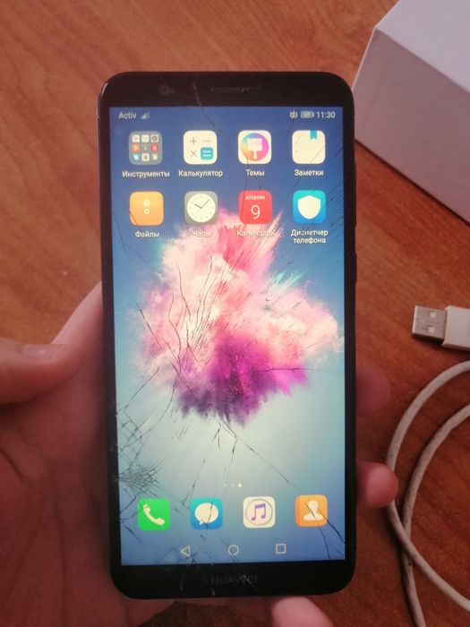 HUAWEI  смартфон