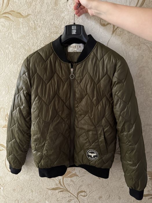 Бомбер цвета хаки унисекс