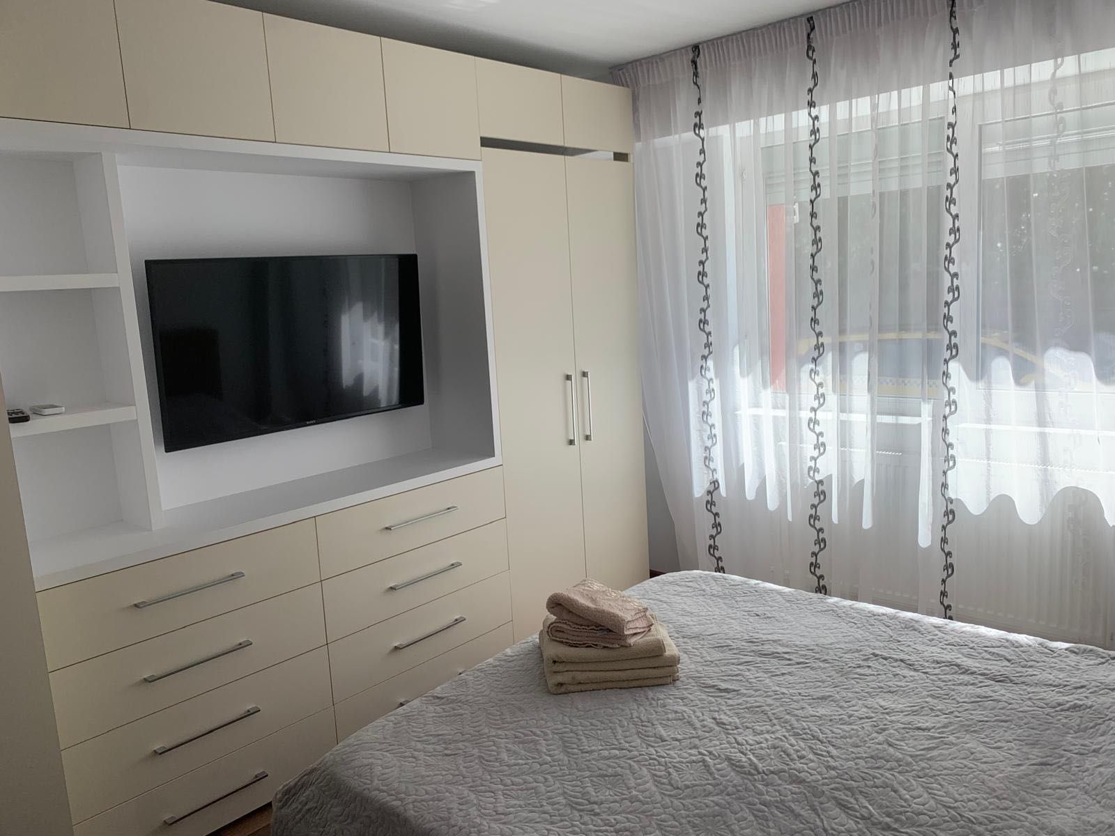 Regim hotelier,Apartament cu 3 camere