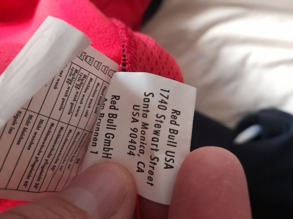 Red Bull Racing Formula мъжки елек L размер.