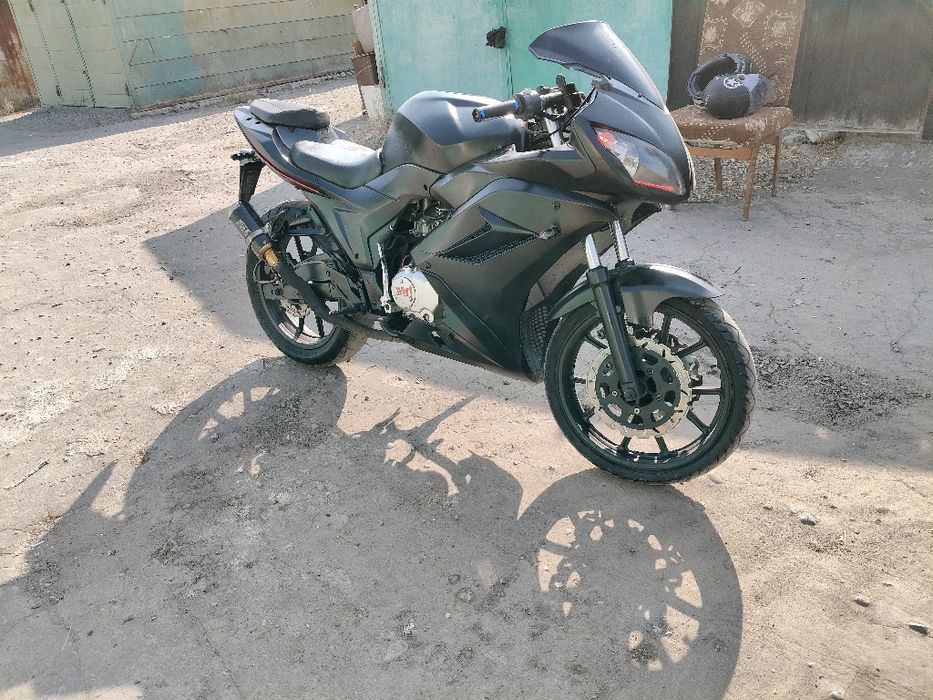 Мото Кавасаки 250