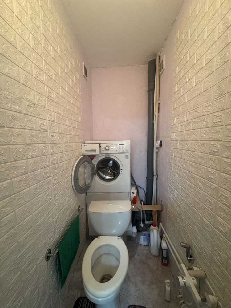 Продам 2 комнатную