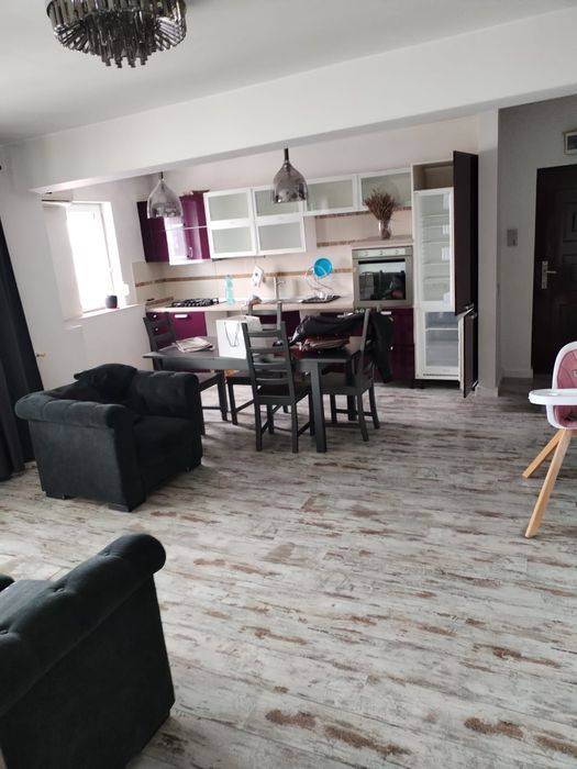 Apartament 4 camere Calarasi