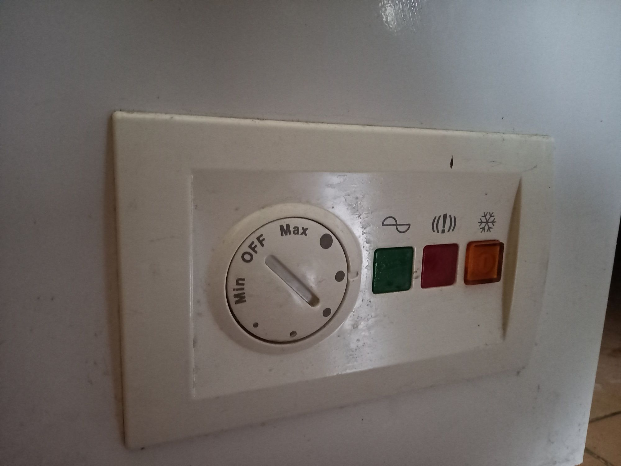 Фризер Beko Has11540