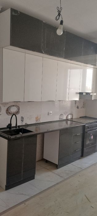 Mebel na zakaz kuhonniy prihojka spalniy