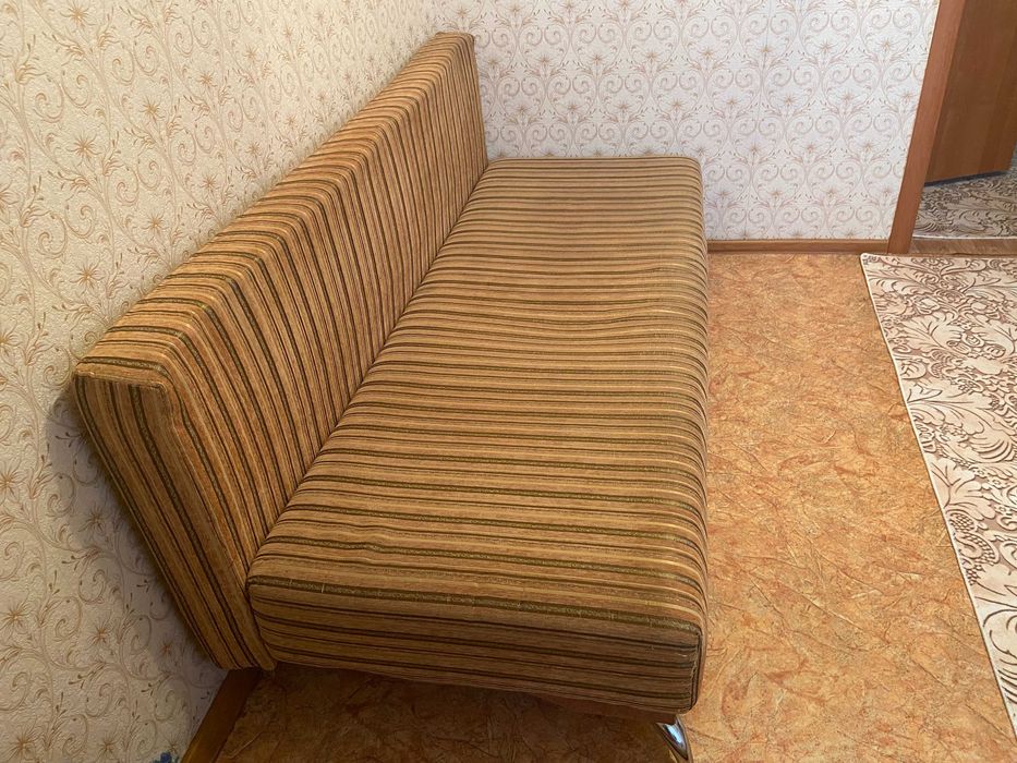Продам диван раскладной