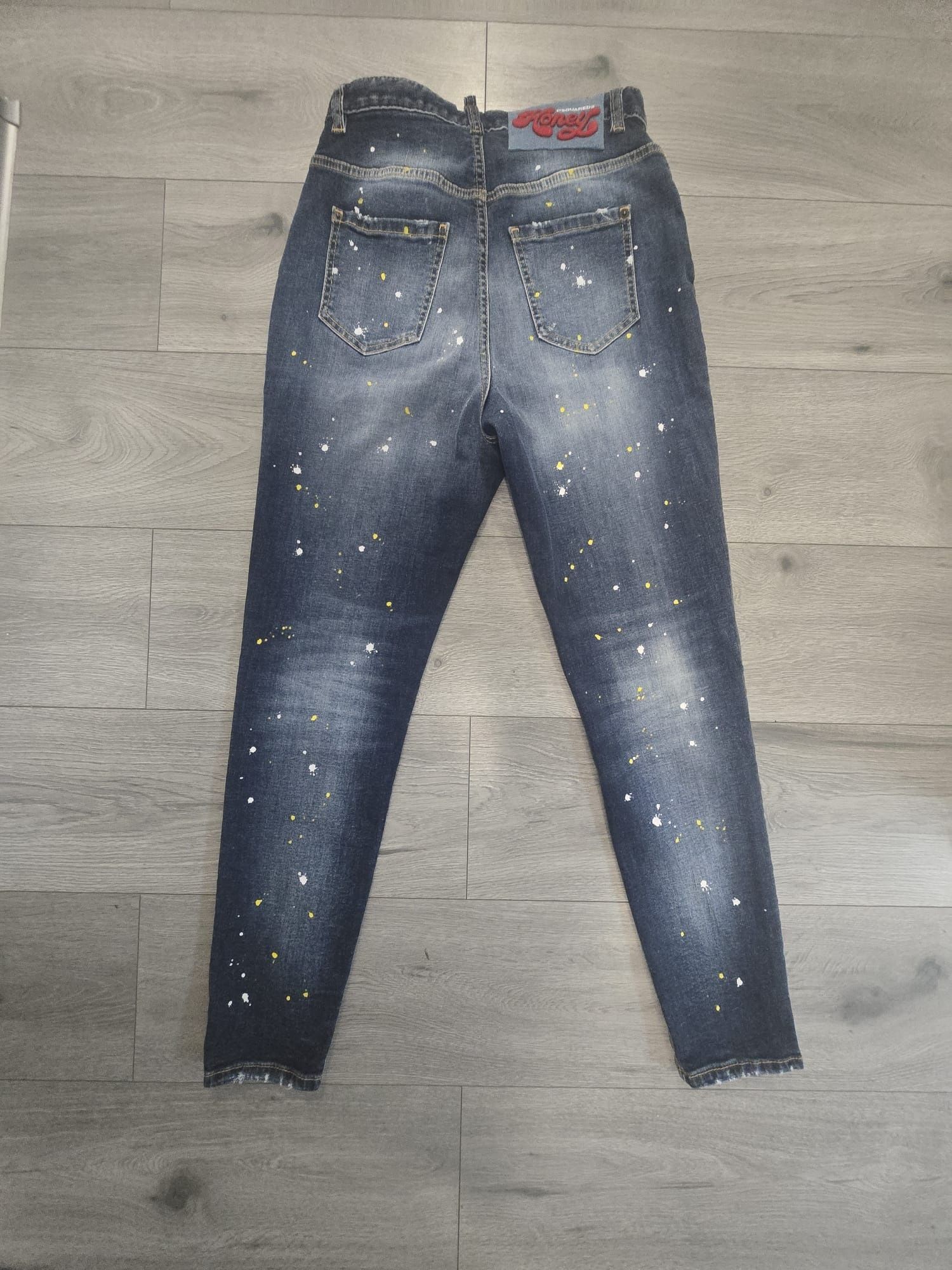 Blugi dsquared femei