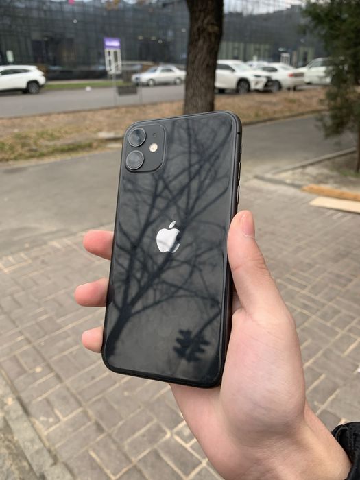 iPhone 11 64 black