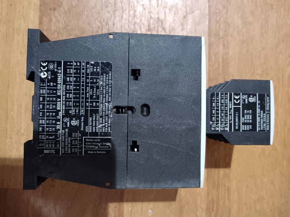 Contactori 400volti