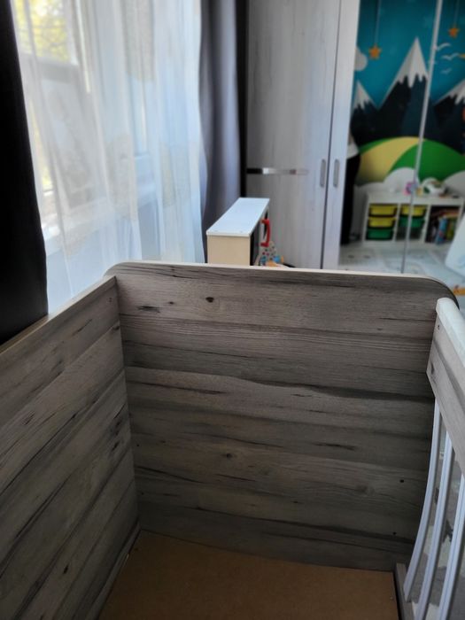 Детско дървено креватче с люлеещ механизъм + подарък Матрак