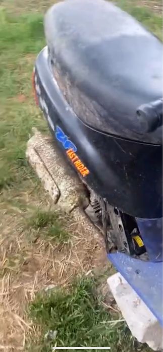 Vand sau schimb piaggio zip 50cc