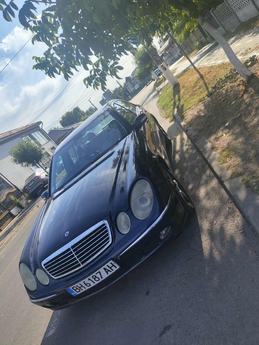 Mercedes e32 avangarde 2003 204 cai automata vand sau schimb