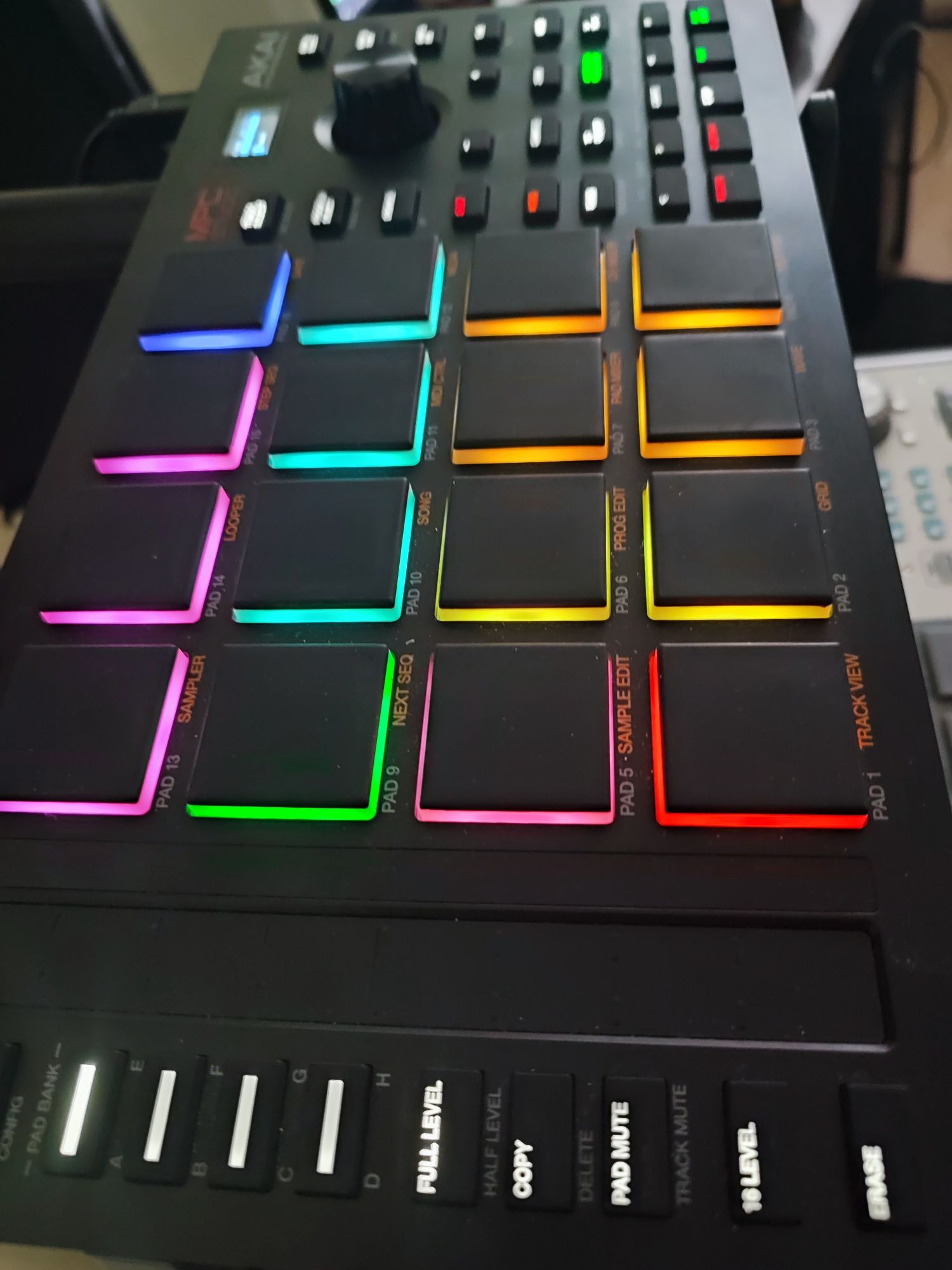 Akai mpc studio 2