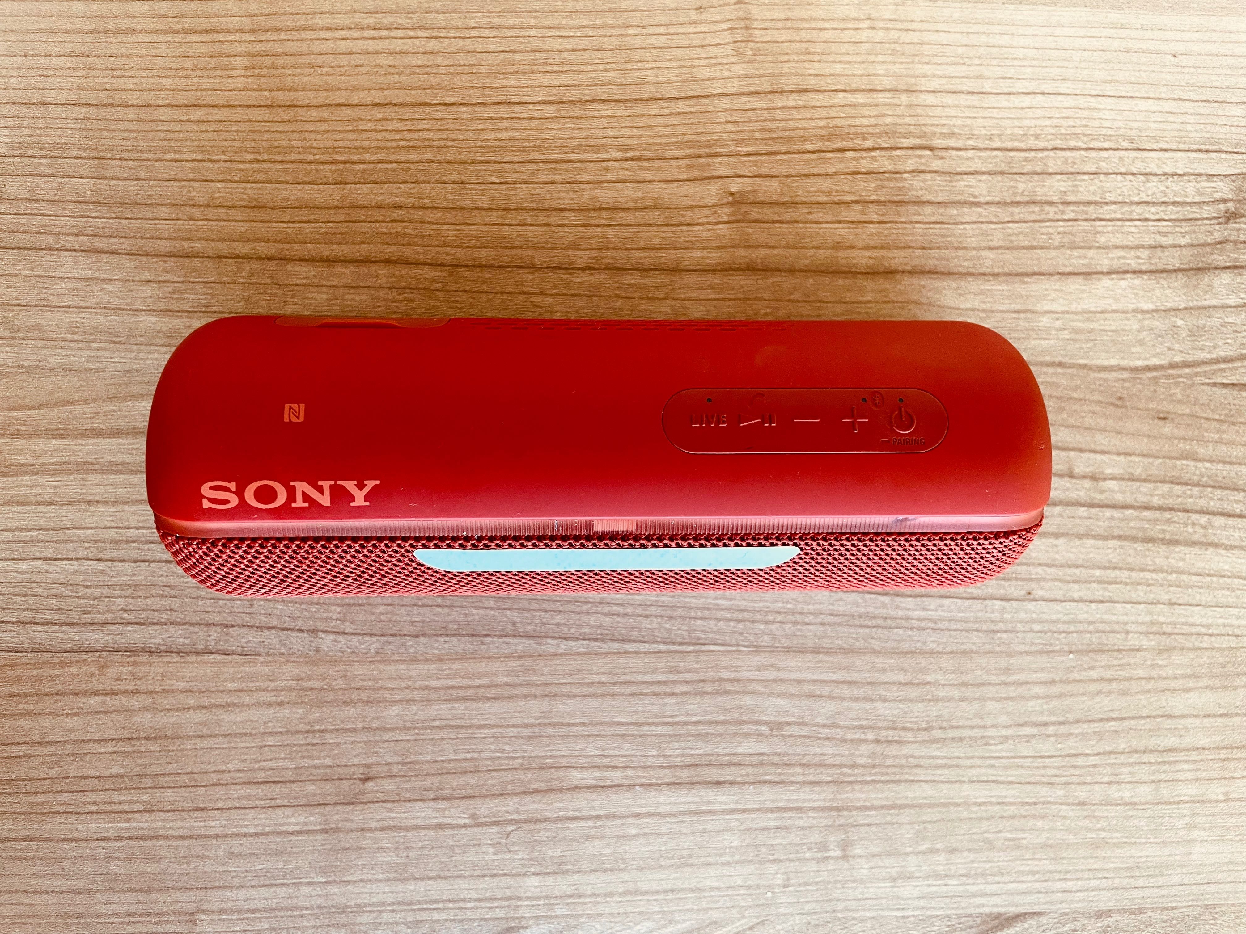 Sony SRS-XB22 Безжична преносима колонка в безупречно състояние