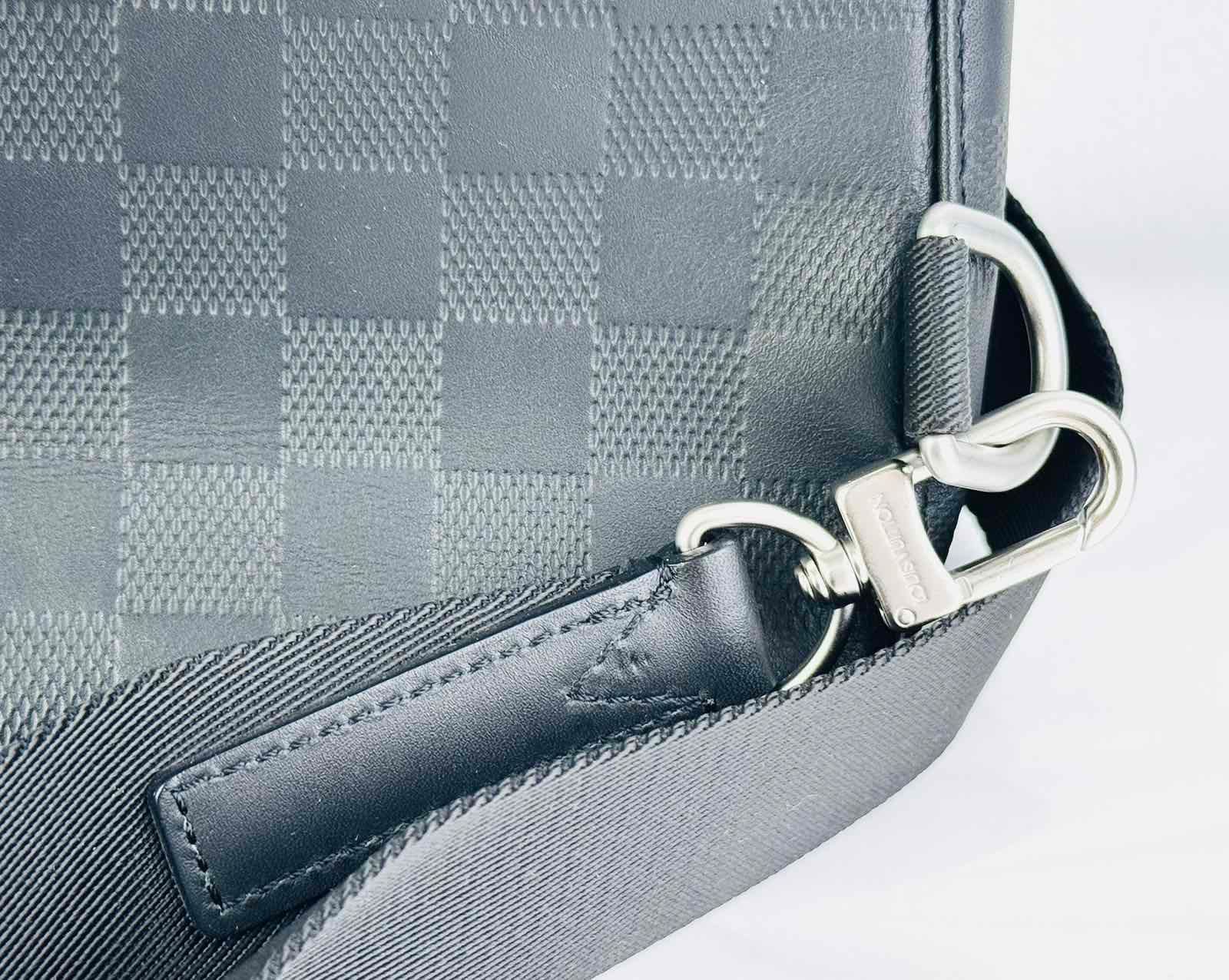Чанта LOUIS VUITTON Damier Infini Avenue Sling Backpack Blue Black