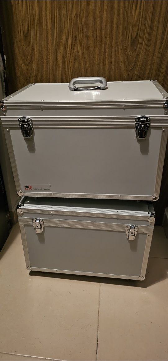 Cutie transport rack casse valiza cabluri microfon foto video auto
