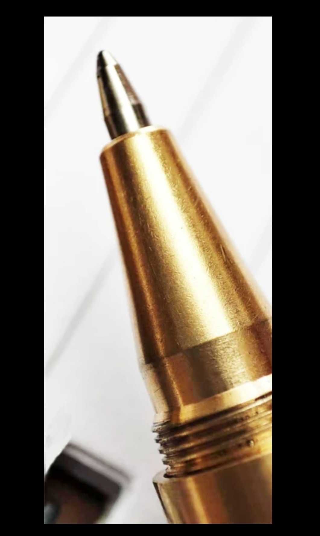 Масивна писалка тип "Tactical Pen"