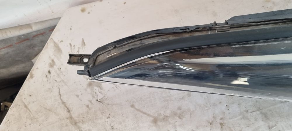 Far dreapta Toyota chr