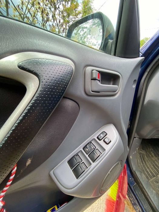 Vând toyota rav4 an 2002 ,motor 2.0 diesel