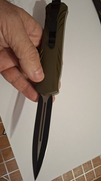 Briceag / cuțit automat