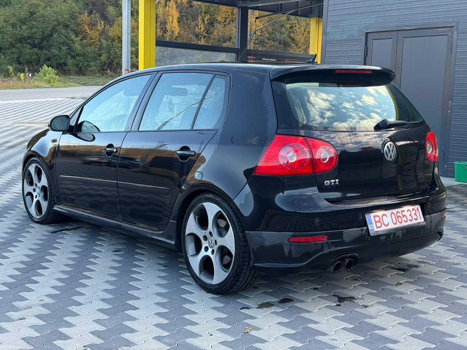 Volkswagen Golf 5 GTI – 2.0 TFSI, 200 CP – An 2007