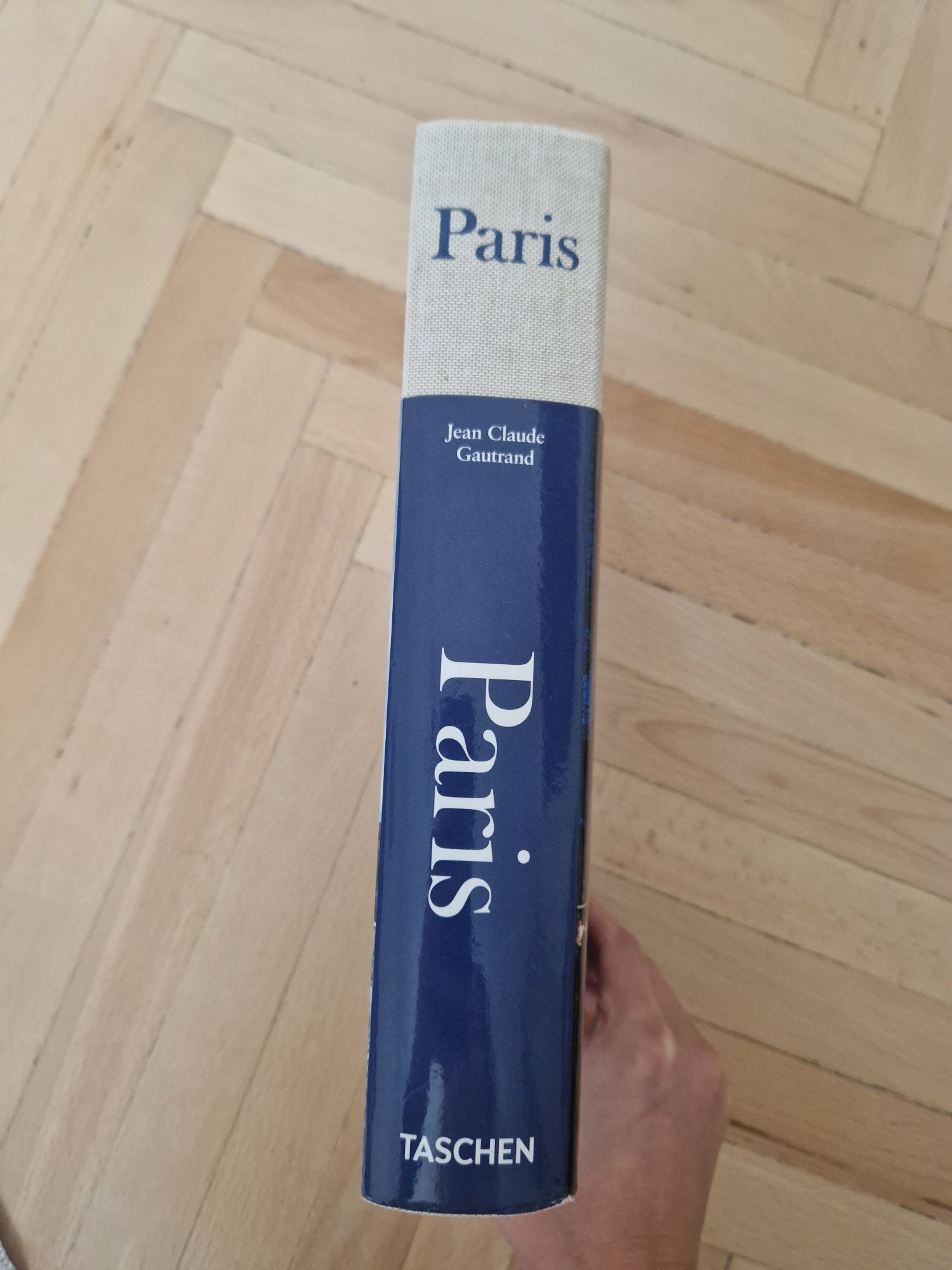Taschen Portrait of a city Paris, книга