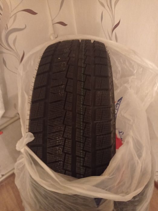 Продам зимние шины