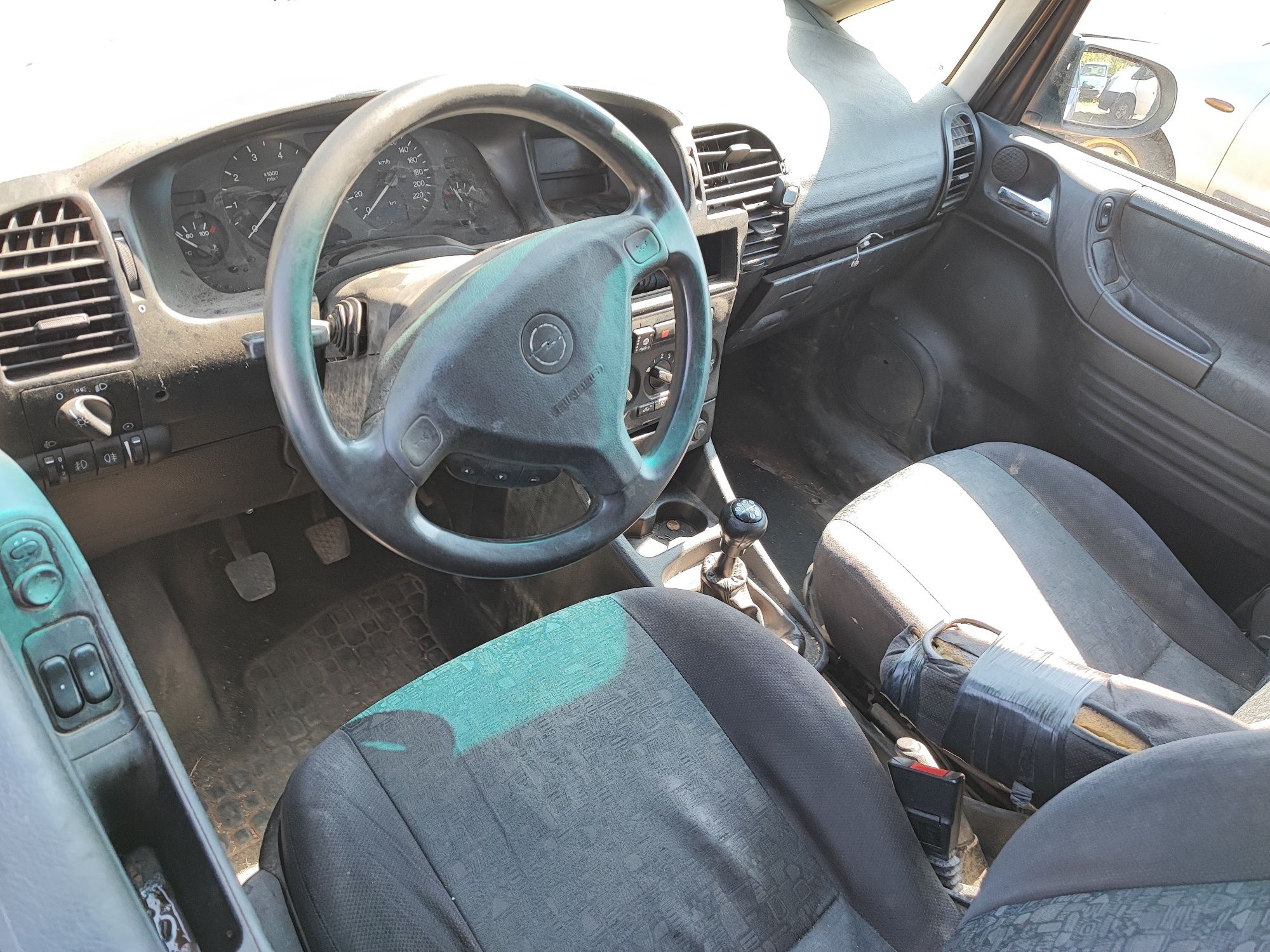 Opel Zafira A 1.8 НА ЧАСТИ