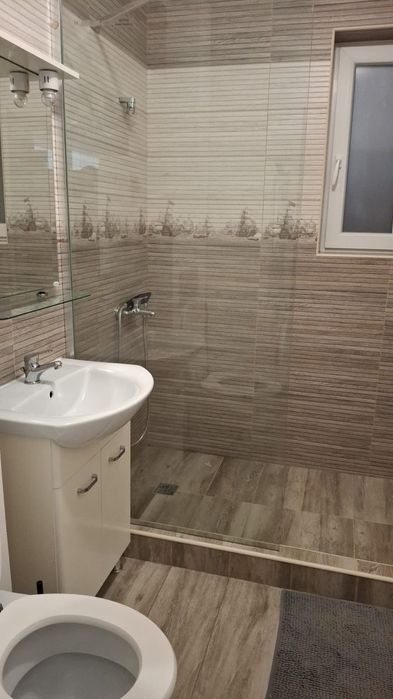 Inchiriez apt. 2 camere Giroc