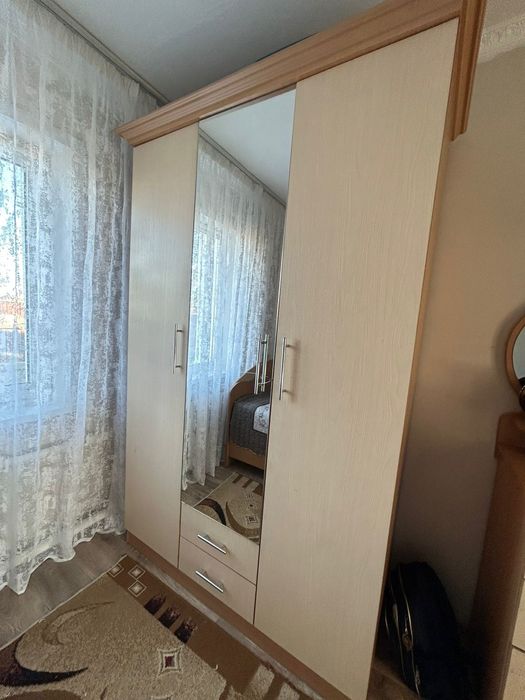 Продам плательный шкаф