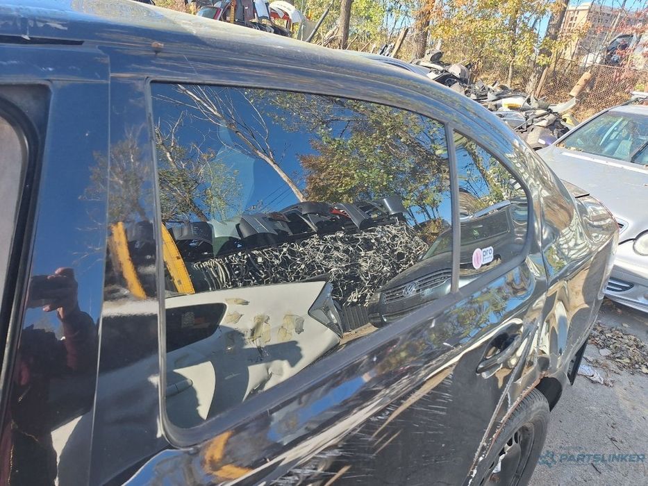 Geam portiera spate stanga SKODA OCTAVIA 1Z3 2004 - 2013